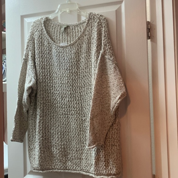 Cream w silver and brown threads, like heathered stitching. - Picture 1 of 3